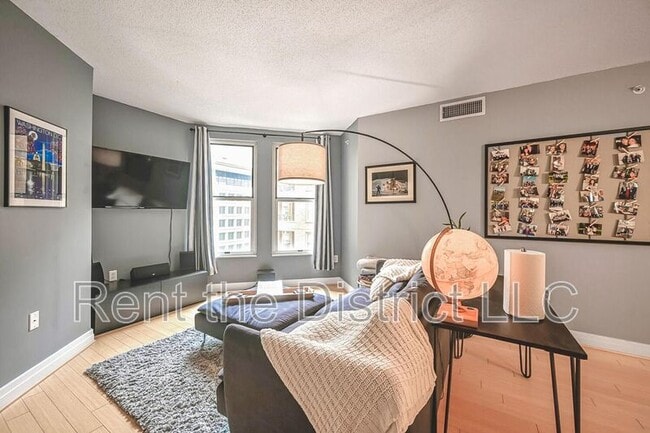 Photo - 915 E St NW Unit #908