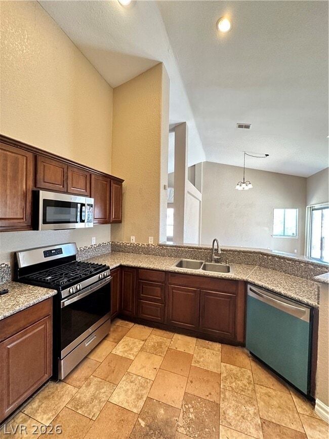 3910 Amy Marie Ct