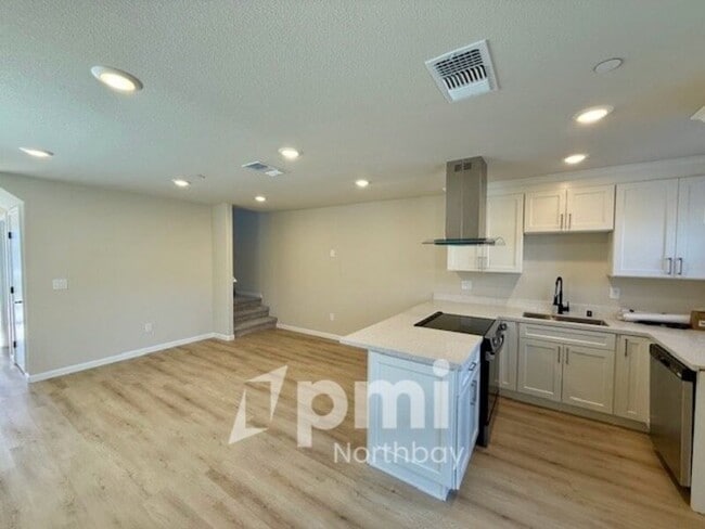 Photo - 304 Mayo Ave Unidad B