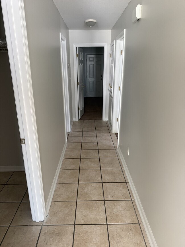 Photo - 800 cardinal grove court Unit 1