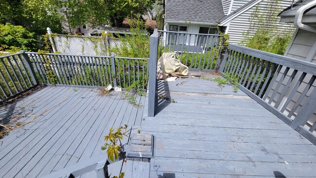 Photo - 18 Townsend Ave