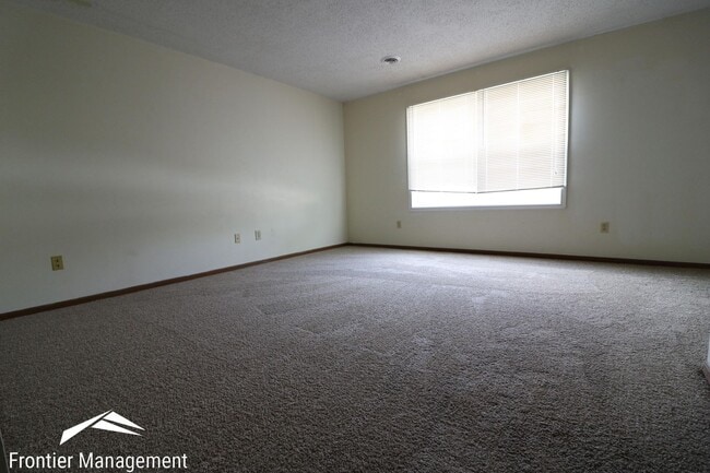 Photo - Spacious Brick Condo in a Great Location!