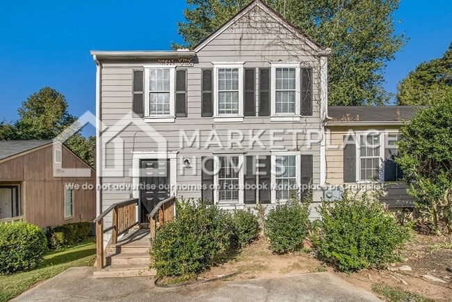 Building Photo - 2033 Charter Ln