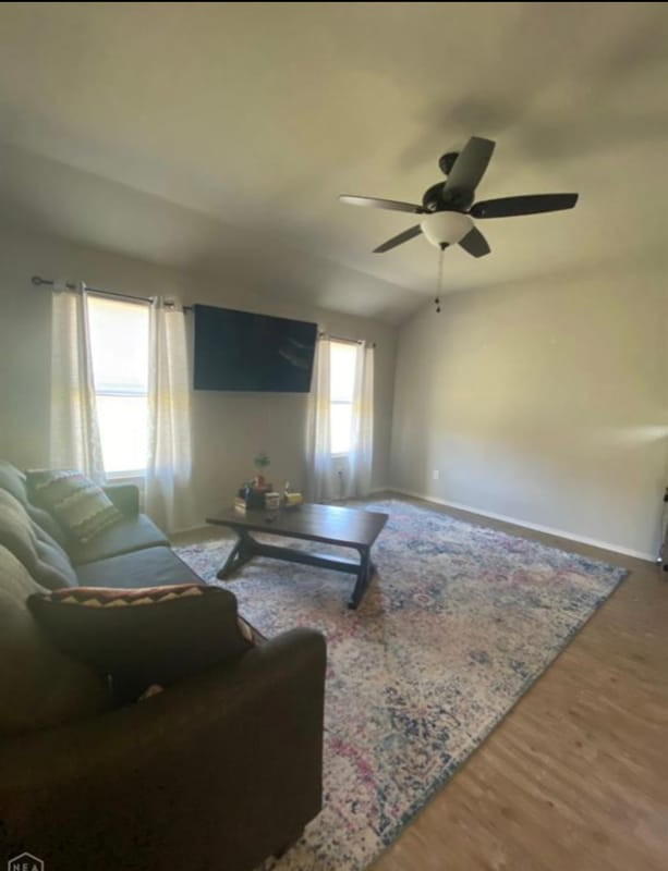 Photo - 4012 Willow Pointe Dr