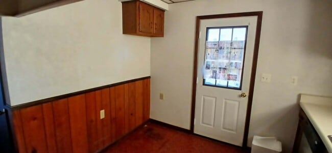 Photo - 650 Linden Ave