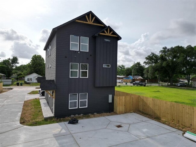 Photo - 8605 Wileyvale Rd Apartment Unit A