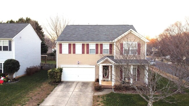 Photo - 2102 Big Pine Dr