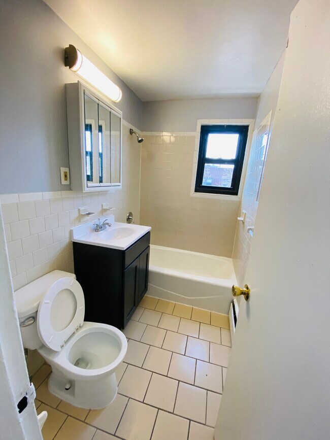 Photo - 5 Rhode Island Ave Unit 1C