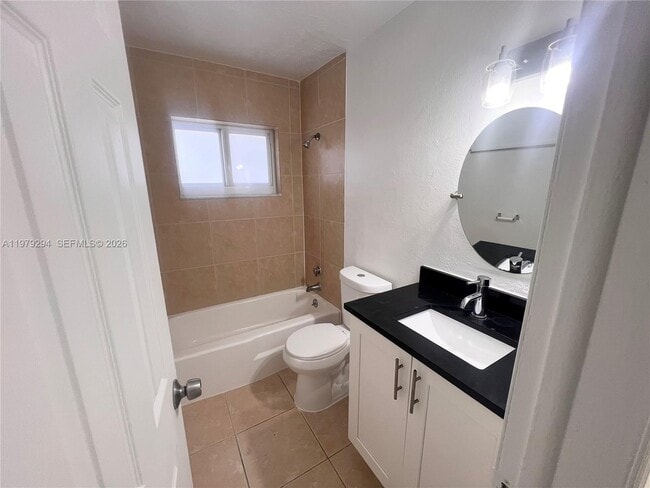 Photo - 5600 NW 15th St Unit 9