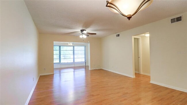 Photo - 3399 Mermoor Dr Unit 207