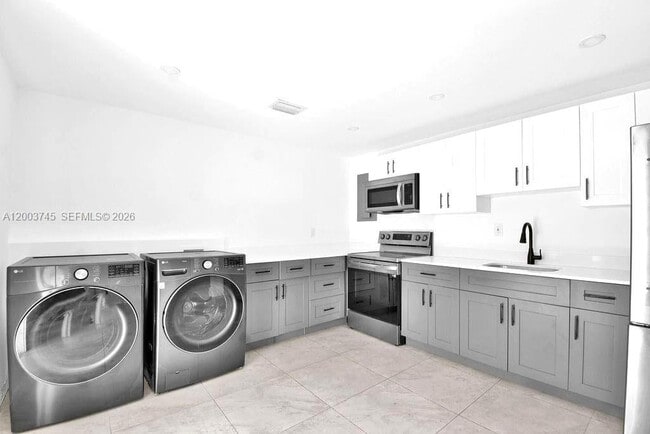 Photo - 1102 NW 103rd St Unit 1