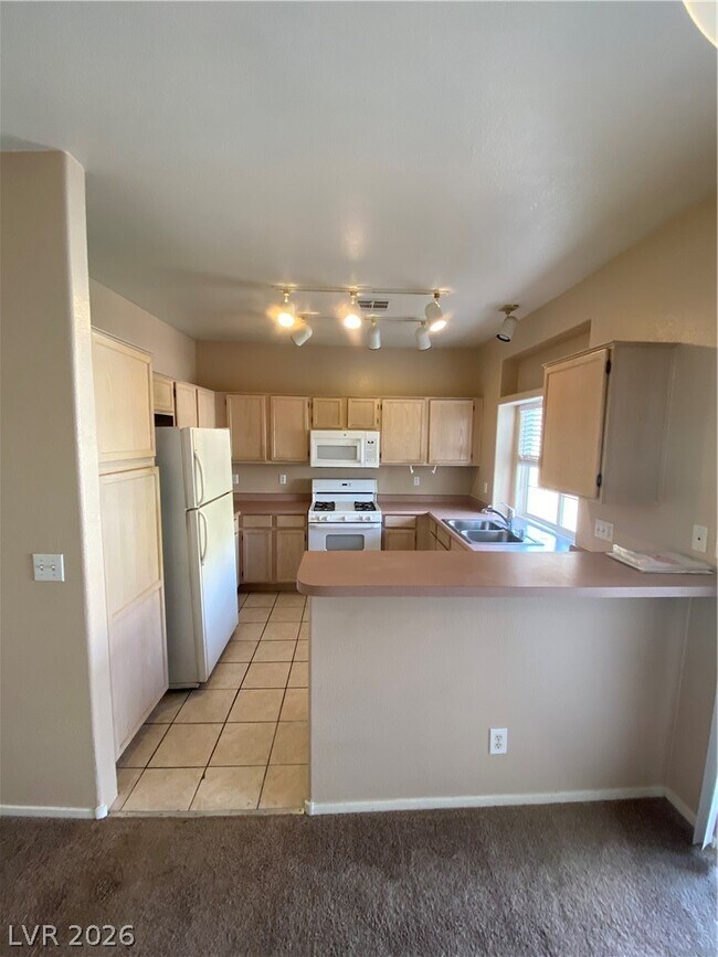 Photo - 6804 Indian Chief Dr Unit 202