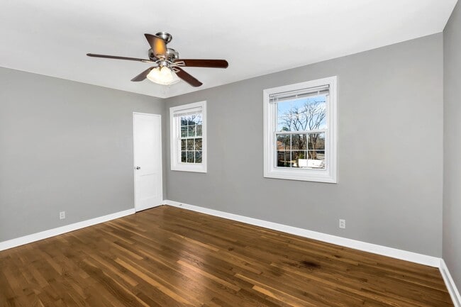 Photo - 207 Windham St SE Unidad 1