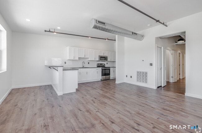 Photo - 424 Main St Unit G