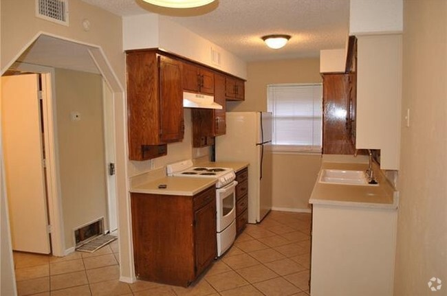 Building Photo - 3814 Cibolo Dr Unit 3808 Rental