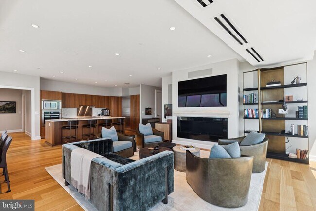 Photo - 50 S 16th St Unit 5504-R