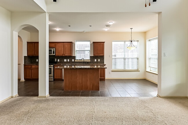 Photo - 1902 Eden Glen Ln