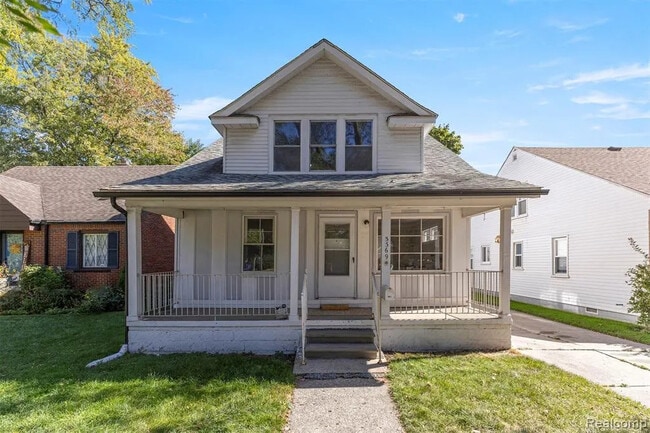 Photo - 3369 Pelham St