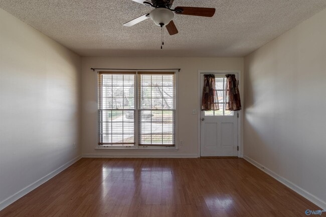 Photo - 3564 Winchester Rd