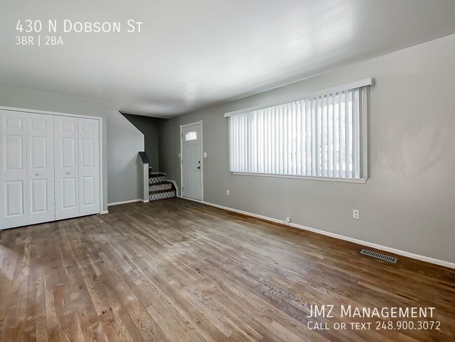 Photo - 430 N Dobson St