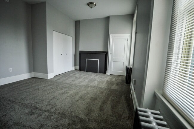 Dormitorio - 3721 Chestnut St