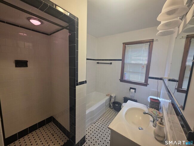 Photo - 26 Cumley St