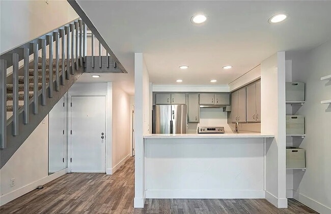 Well-Appointed Unit with Quality Finishes