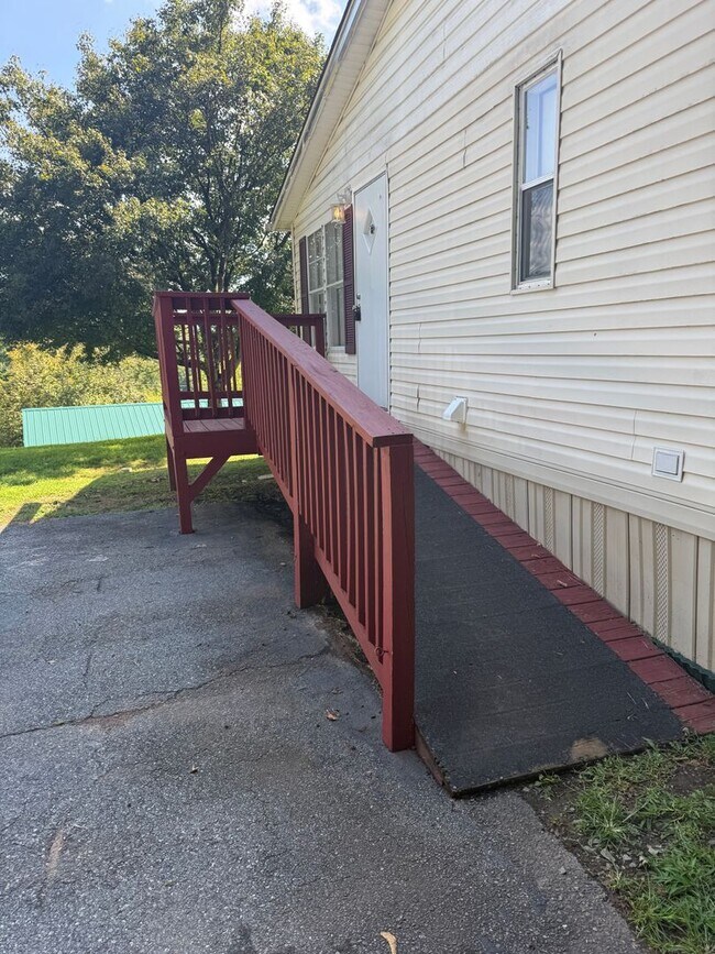 19 Ferguson St