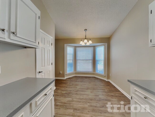 Photo - 3520 Lytham Pl