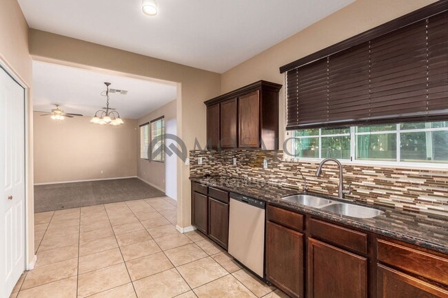 Photo - 7510 S 27th Way