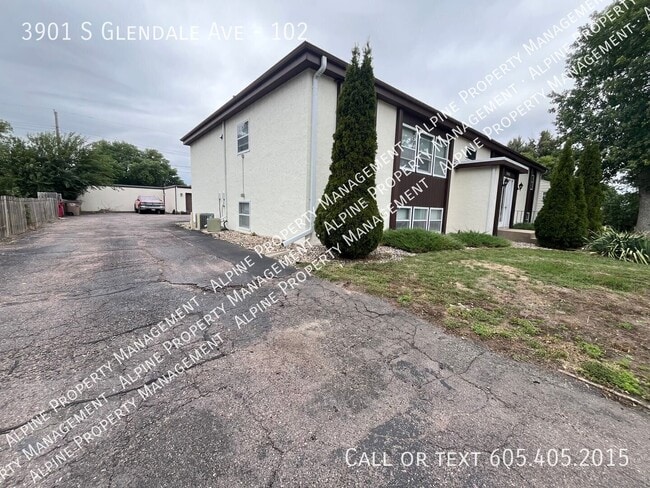 Photo - 3901 S Glendale Ave Unit 102