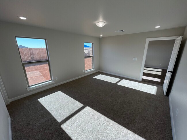 Photo - 2302 Copperhead Rd