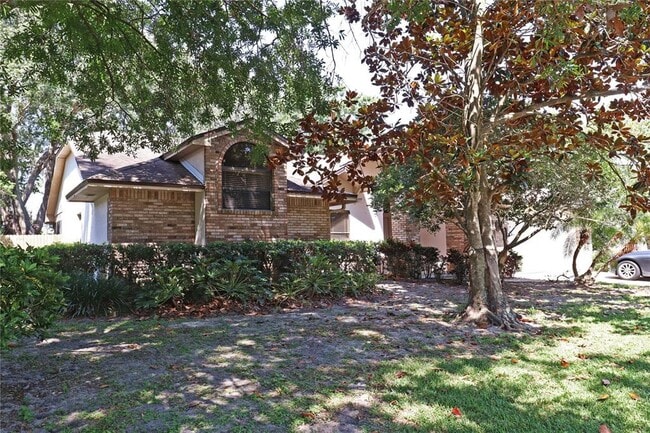 Building Photo - 5722 Bay Side Dr