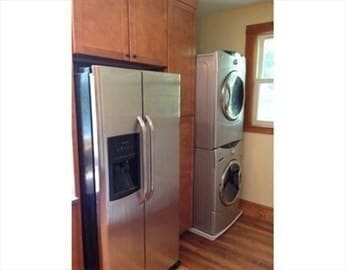 Building Photo - 6 Elm St Unit 3