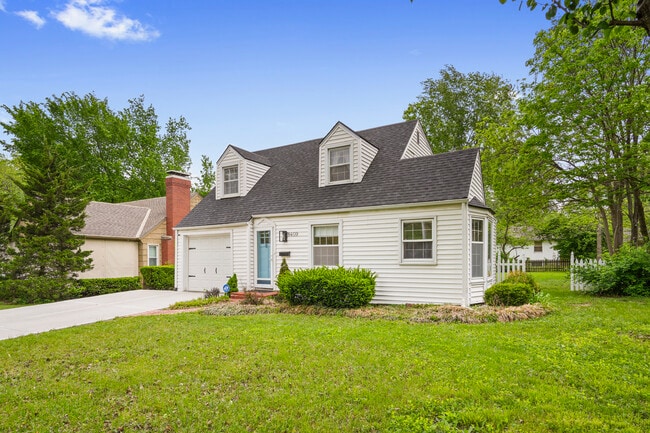 Building Photo - 8409 Ward Pky