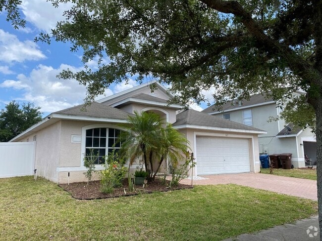 Building Photo - Upgraded 4-Bedroom Home!
