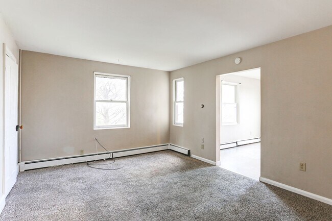 Photo - 114 N Front St Unit 2ND FL FRONT