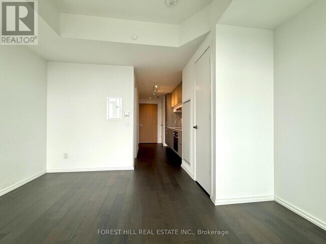 Photo - 5 Soudan Ave Unit 2312