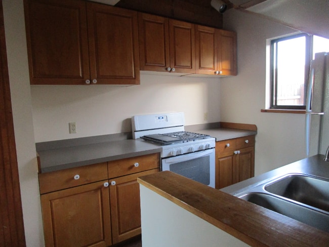 Photo - 1610 Camino La Canada