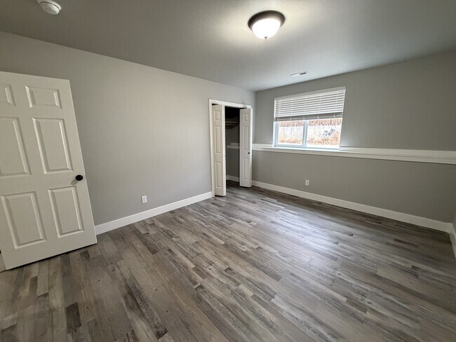 Photo - 1331 Lynn Ave