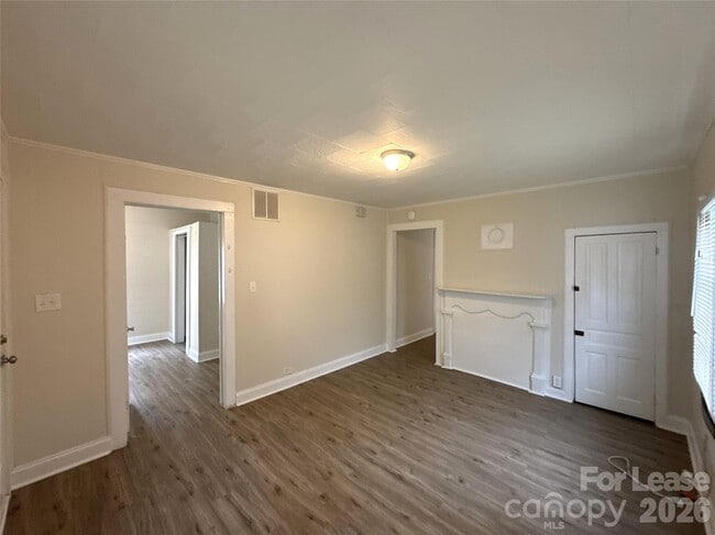 Photo - 275 Academy Ave NW