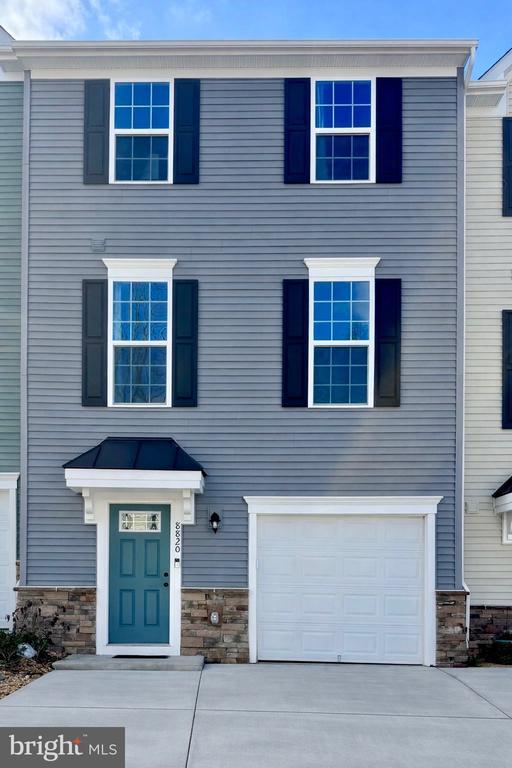 Photo - 8820 Stevenson Ln