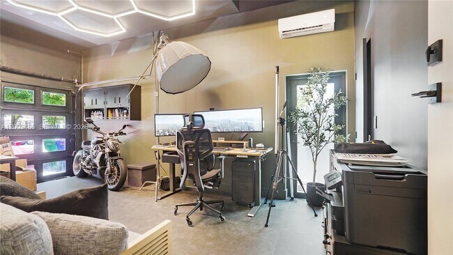 Photo - 1371 SW 22nd Terrace