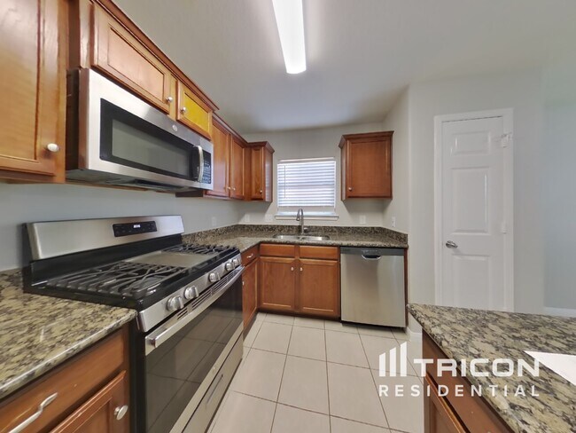 Photo - 1003 Marigold Rd House