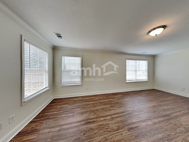 Photo - 22 Willow Bend Dr