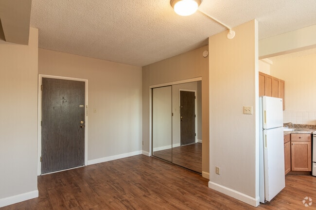 The Fairmont & Monticello Apartments