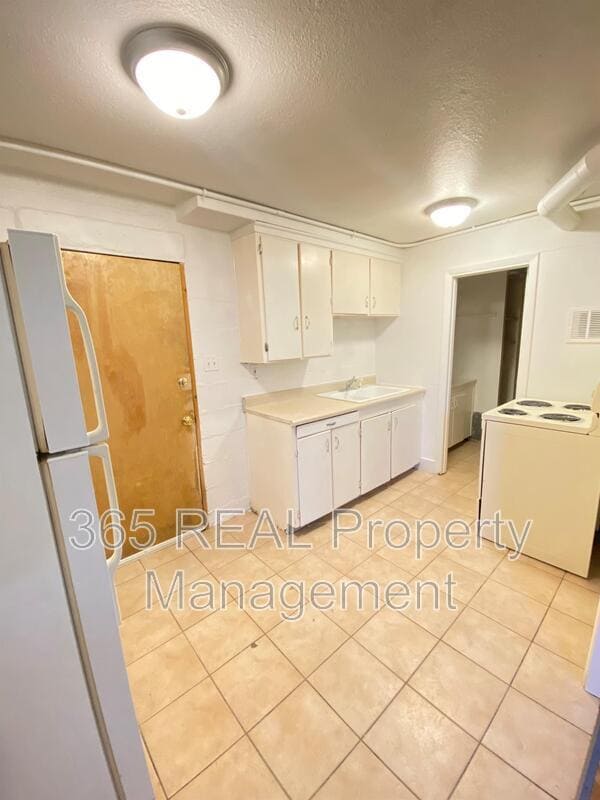 Photo - 2700 7th Ave Unidad 2