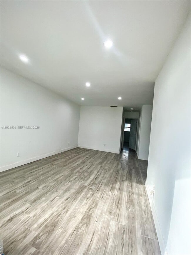 Photo - 3000 NW 5th Terrace
