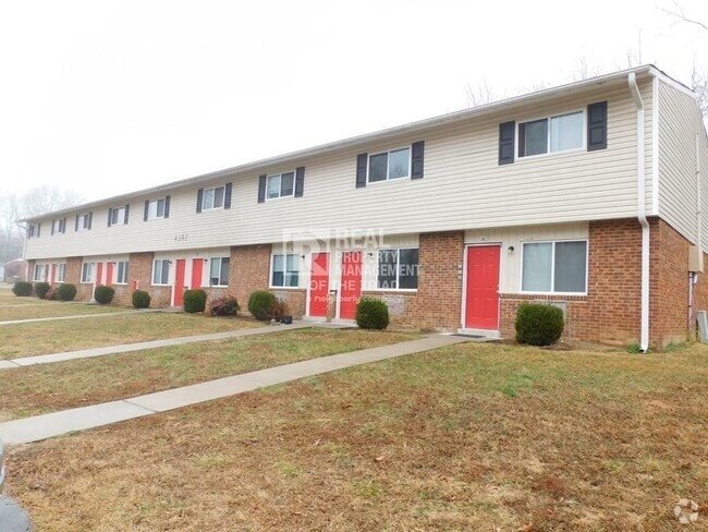 Building Photo - Spacious 2 Bedroom Apartment at Parker Place Unit B