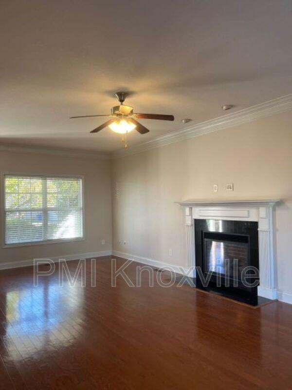 Photo - 5825 Beaver Run Ln